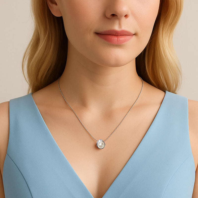 Sparkling Pearl 925 Sterling Silver Diamante Crystal Adorned Necklace