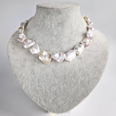 Bridal Baroque Pearls Choker Necklace, Elegant Irregular White Pearl Jewellery for Weddings & Bridesmaids, Statement Bridal Gift
