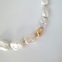 Bridal Baroque Pearls Choker Necklace, Elegant Irregular White Pearl Jewellery for Weddings & Bridesmaids, Statement Bridal Gift
