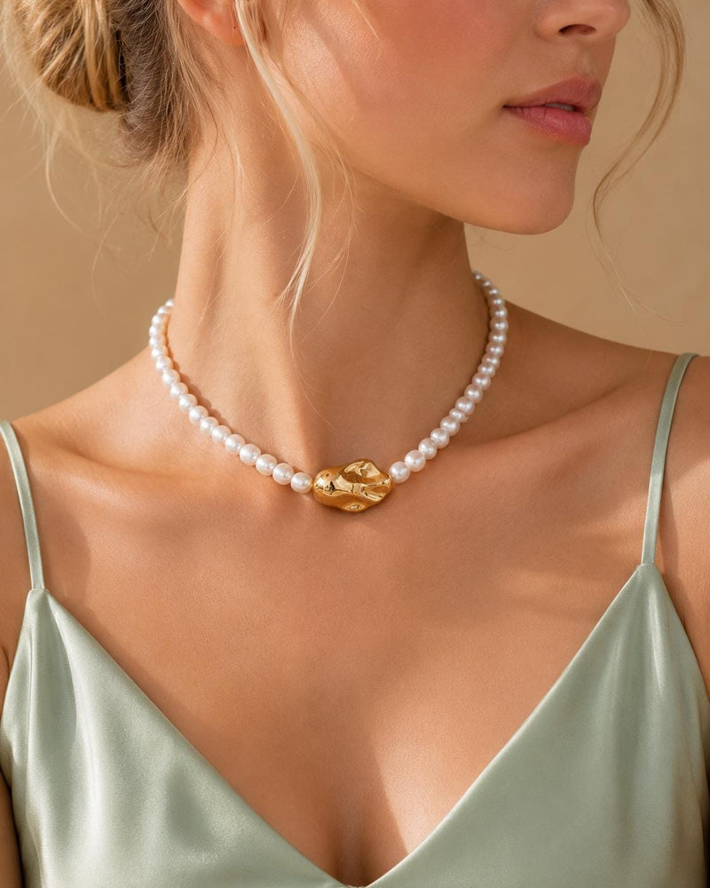 Bridal Baroque Pearls Choker Necklace, Dainty Elegant Irregular White Pearl Jewellery for Weddings & Bridesmaids, Dainty Bridal Gift