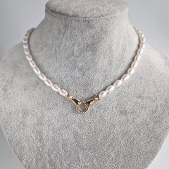 Bridal Baroque Pearls Choker Necklace, Dainty Elegant Irregular White Pearl Jewellery for Weddings & Bridesmaids, Dainty Bridal Gift