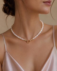 Bridal Baroque Pearls Choker Necklace, Dainty Elegant Irregular White Pearl Jewellery for Weddings & Bridesmaids, Dainty Bridal Gift