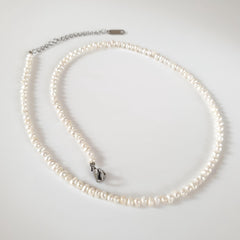 Dainty Baroque Rice Pearls Choker Necklace, Bridal Elegant Irregular White Pearl Jewellery for Weddings Bridesmaids Gift, Minimalist Wedding