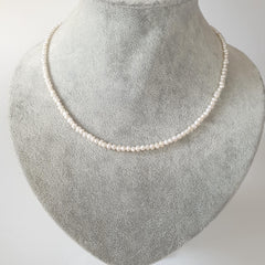Dainty Baroque Rice Pearls Choker Necklace, Bridal Elegant Irregular White Pearl Jewellery for Weddings Bridesmaids Gift, Minimalist Wedding