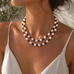 Extra Long Pearls and Leather Lariat Necklace, Baroque Pearl Necklace, Adjustable Boho Leather Jewelry