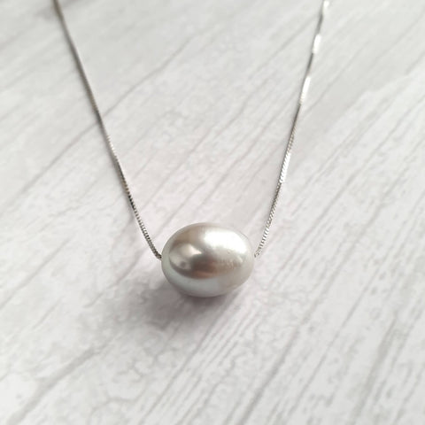 Image of 925 Sterling Silver Grey Freshwater Pearl Necklace