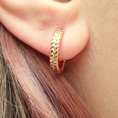 Pretty Gold Patterned Hoop Earrings