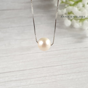 Ivory White Round Freshwater Pearl 925 Sterling Silver Necklace - AnnaJewelBox