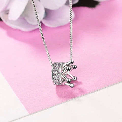 Image of 925 Sterling Silver Diamante Queen Crown Necklace - AnnaJewelBox