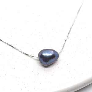 925 Sterling Silver Black Freshwater Pearl Necklace - AnnaJewelBox