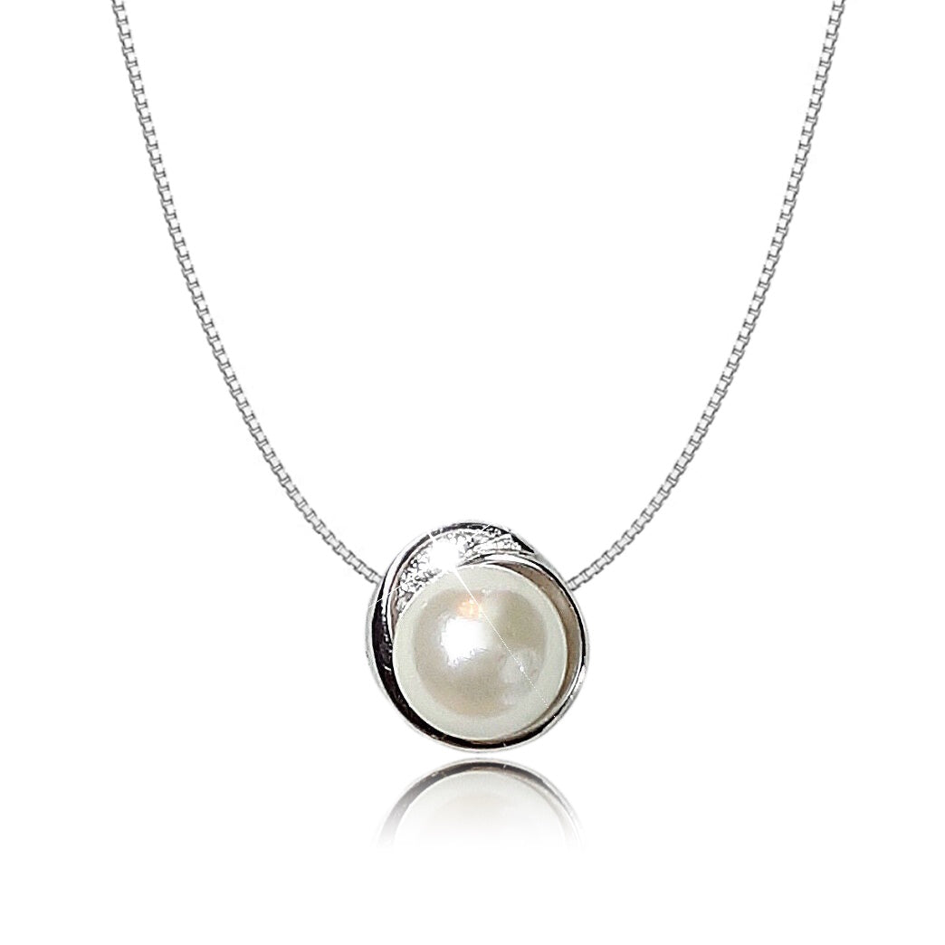 Sparkling Pearl 925 Sterling Silver Diamante Crystal Adorned Necklace - AnnaJewelBox
